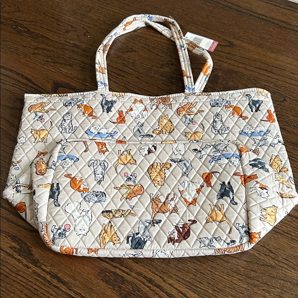 Vera Bradley Essential Grand Tote A Cat’s Life - Picture 2 of 6